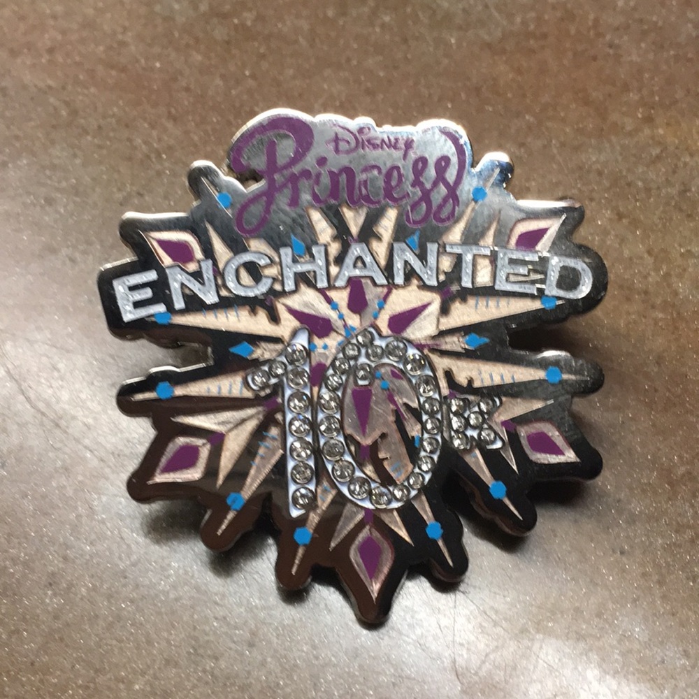 Rare Disney Princess Enchanted 10k Pin!